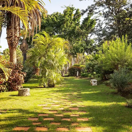 Precise Tenerife Otel